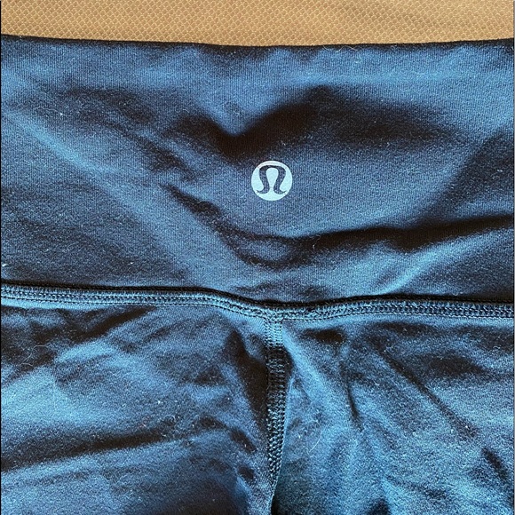 Women’s Lululemon Leggings - Picture 2 of 4